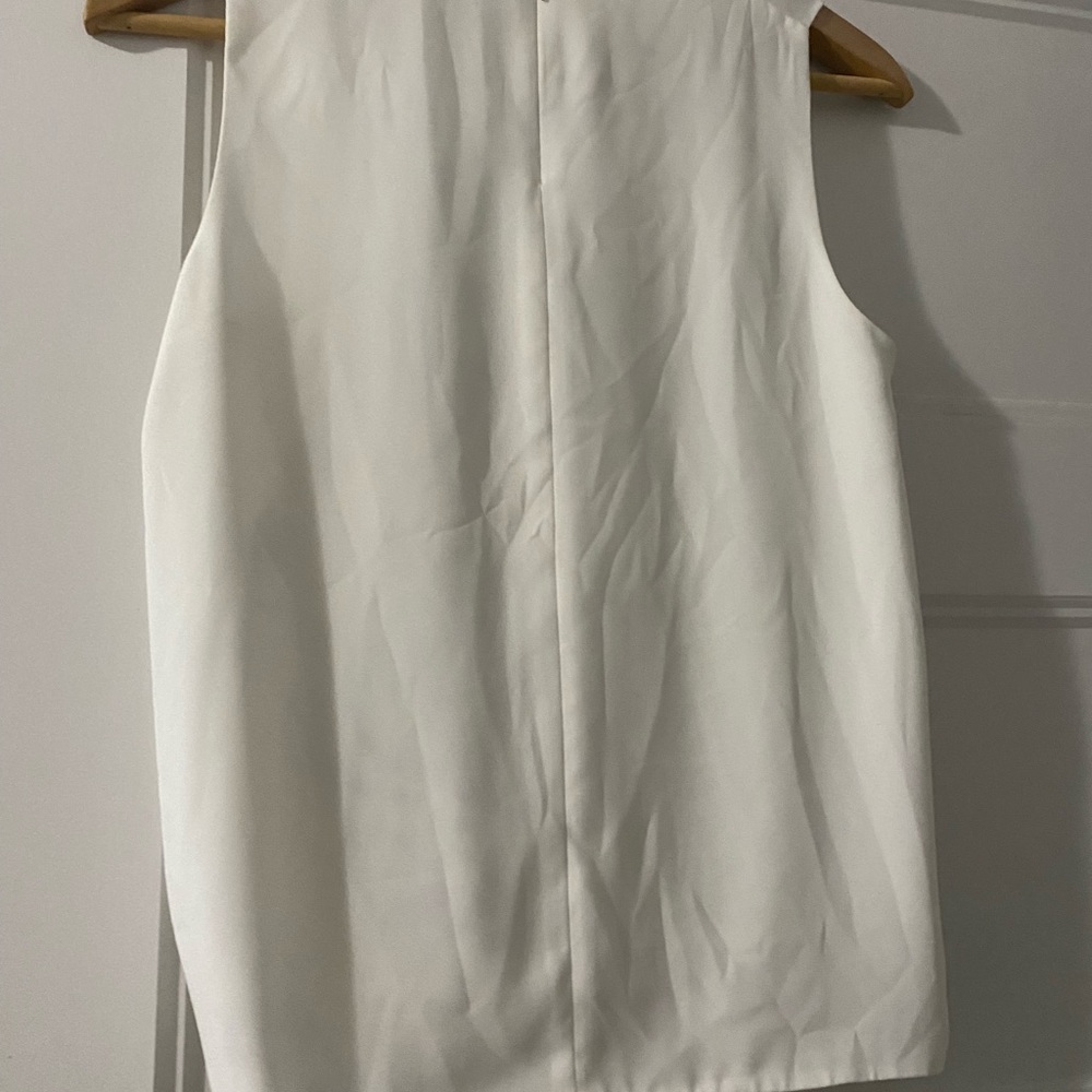 Aritzia blouse - Picture 3 of 3